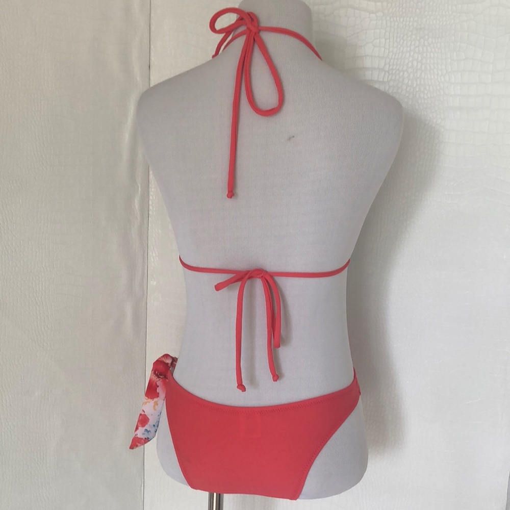 FLORAL CORAL BIKINI 🌺 - Picture 5 of 6